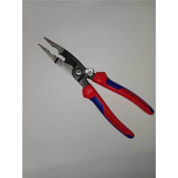 KNIPEX PARA INSTALAICONES ELECTRICAS