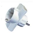 Adaptador 1 toma bipolar T/TL 16A 250V~ y 2 tomas 10A 250V~. Indesmontable.